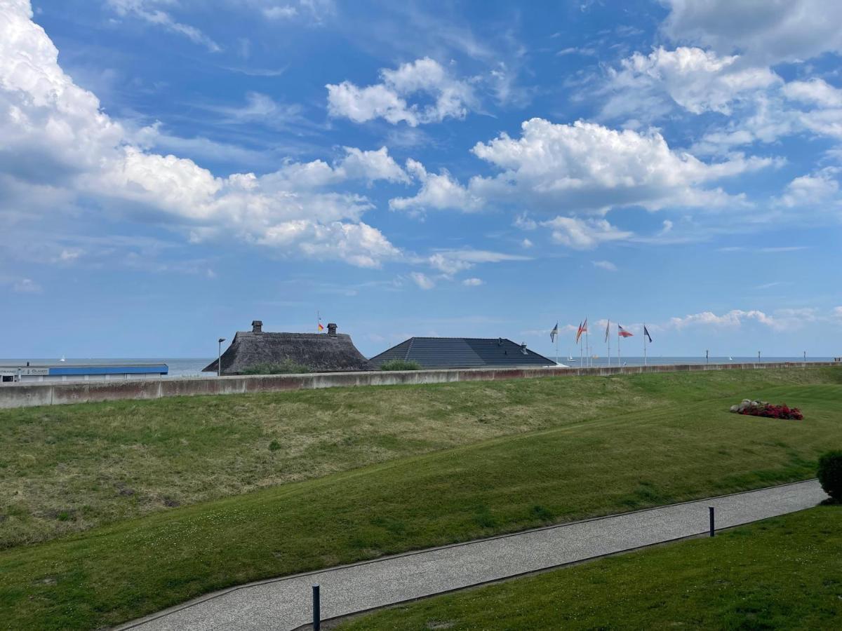 Apartment Waterkant Am Deich Mit Pool Fuer 2-4 Personen Dahme  Bagian luar foto